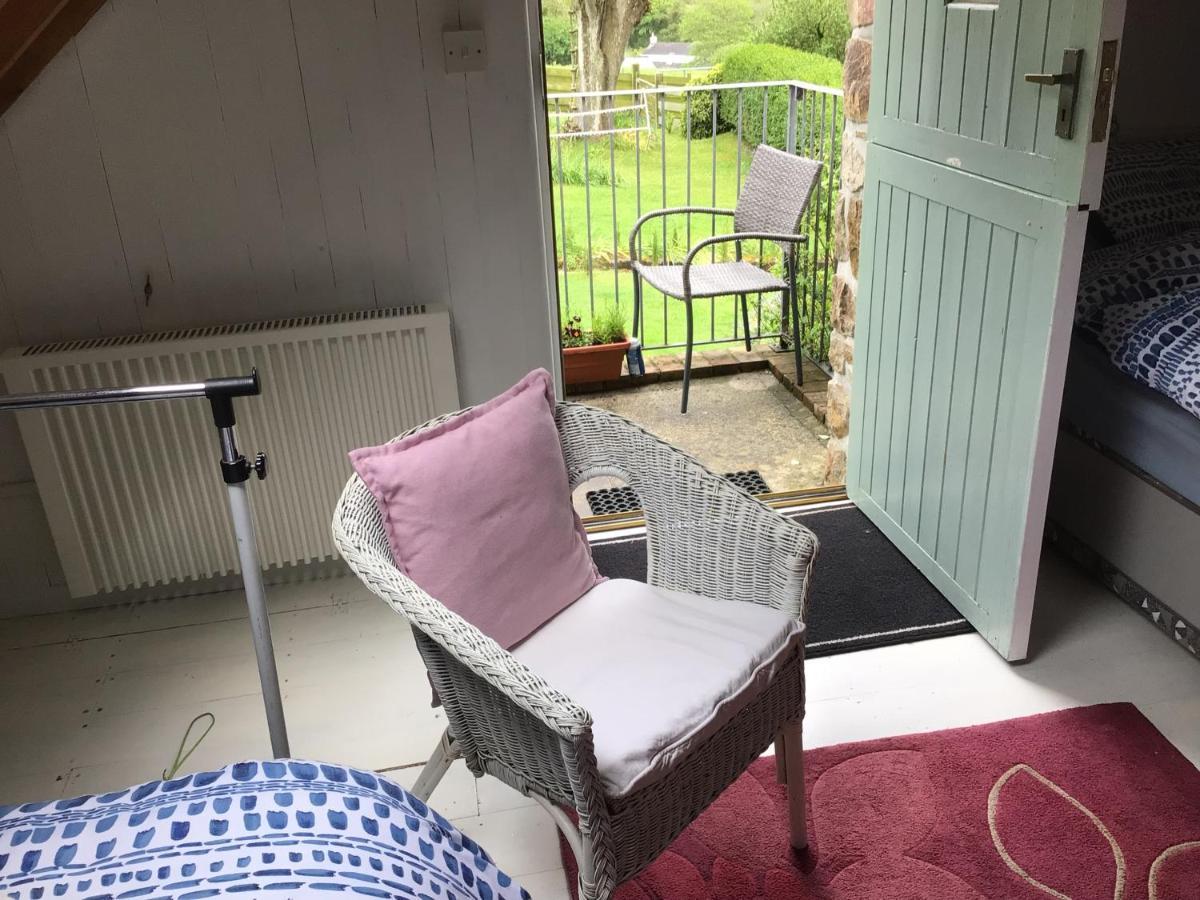 Cozy Camborne Studio Retreat With Two Single Beds Εξωτερικό φωτογραφία